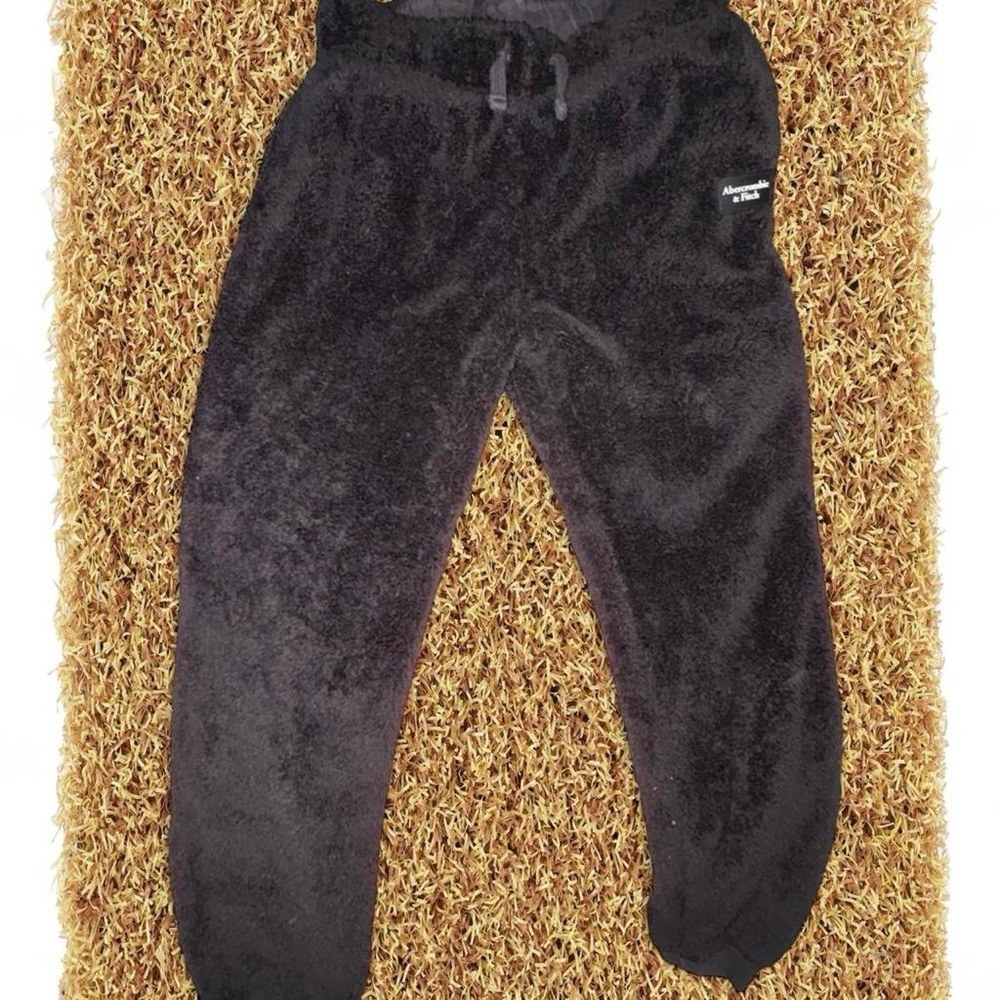 Sz 11/12 Abercrombie Kids Black Fuzzy Joggers